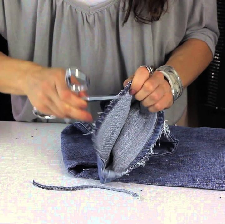 how to fray denim shorts