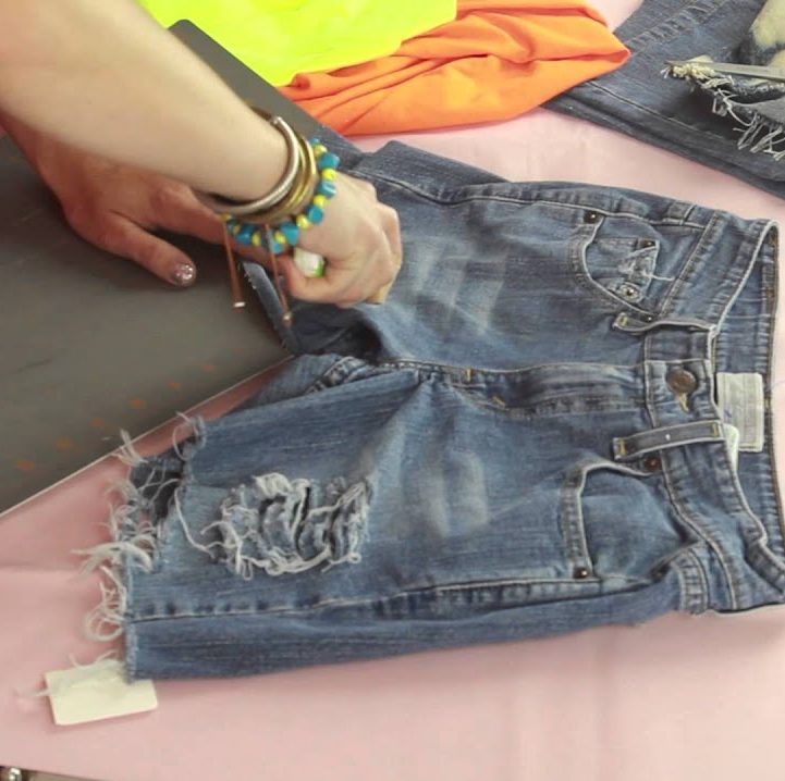 how to fray denim shorts