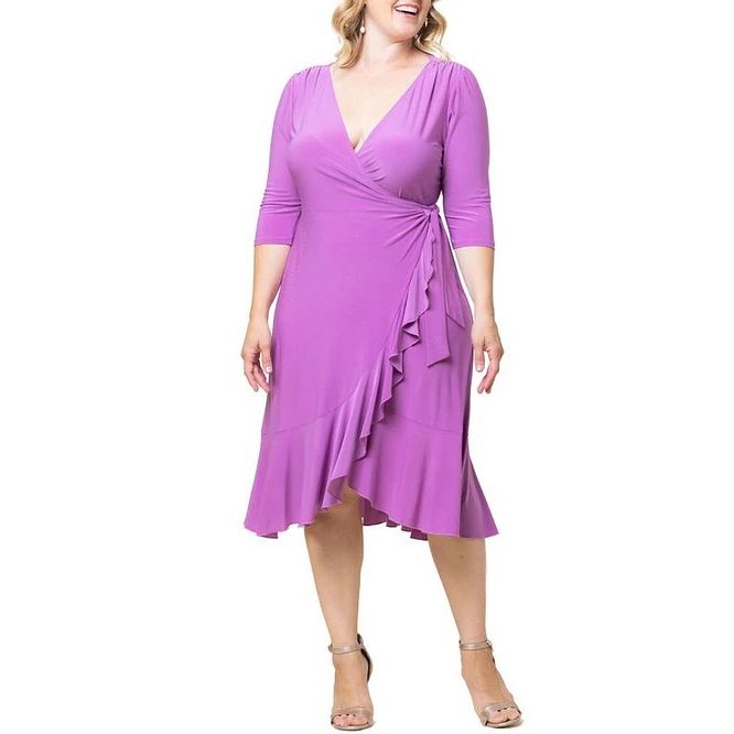 	
plus size clothing